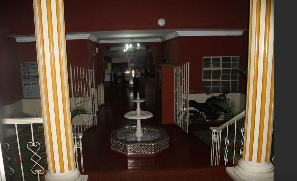 Hotel Colonial Trujillo Zewnętrze zdjęcie