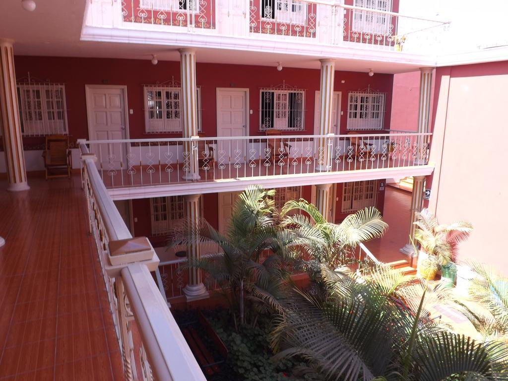 Hotel Colonial Trujillo Zewnętrze zdjęcie