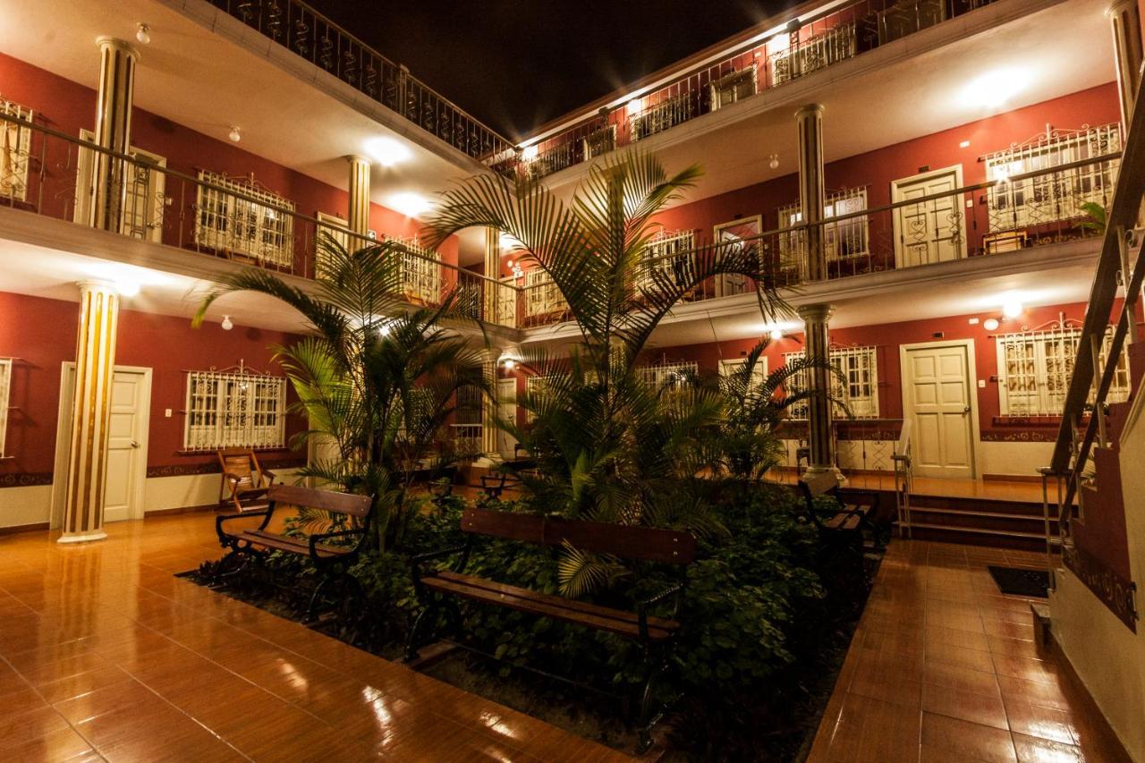 Hotel Colonial Trujillo Zewnętrze zdjęcie