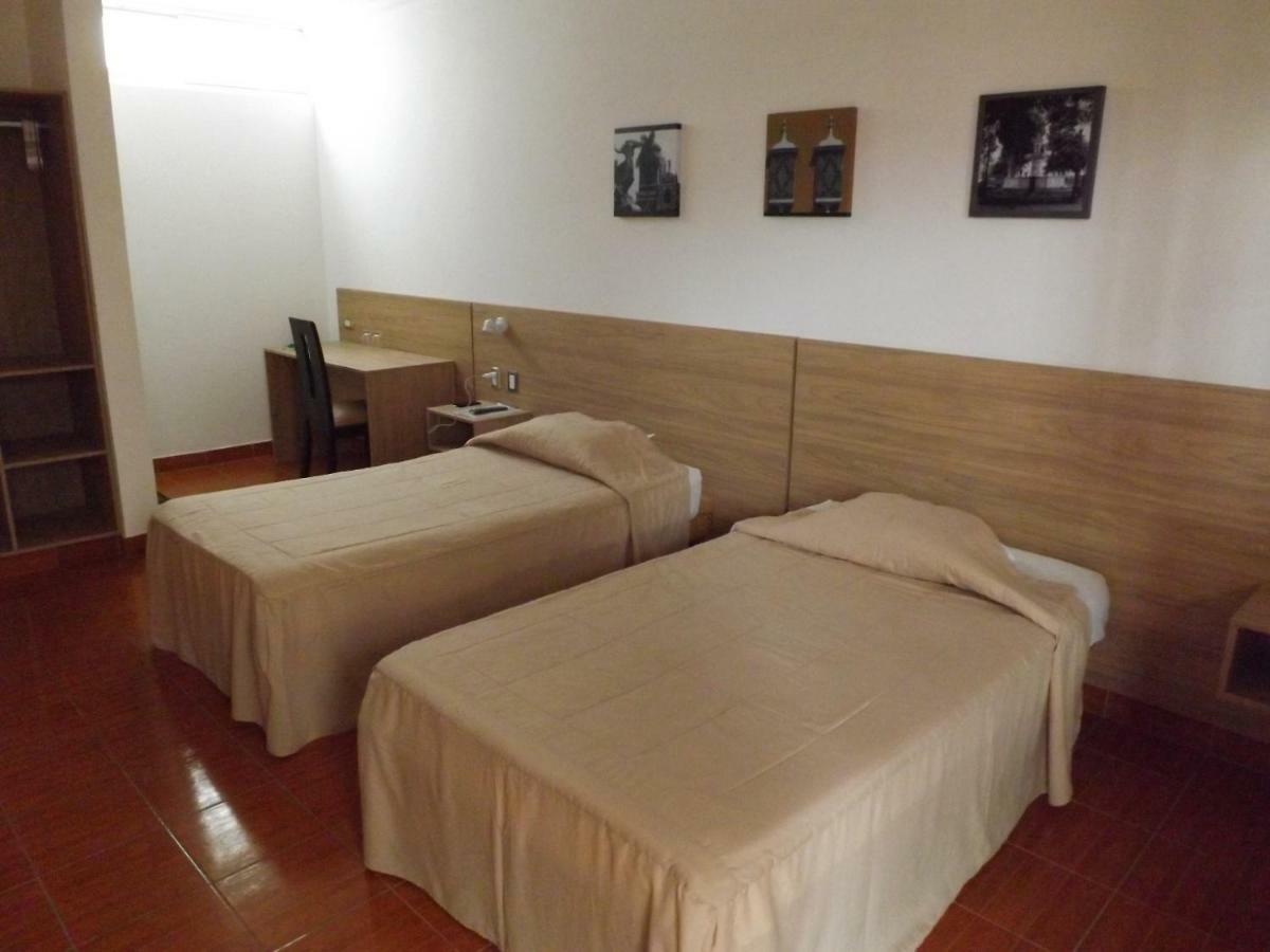 Hotel Colonial Trujillo Zewnętrze zdjęcie