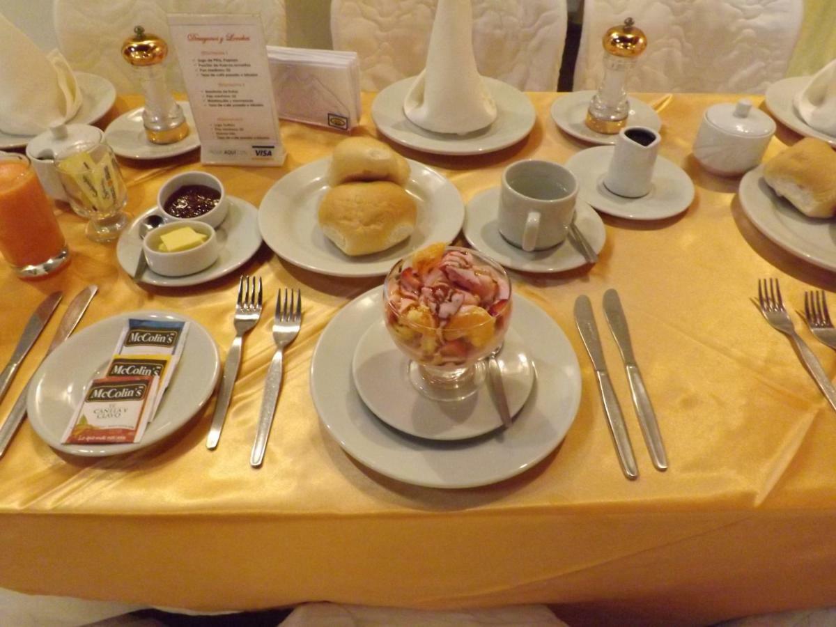 Hotel Colonial Trujillo Zewnętrze zdjęcie